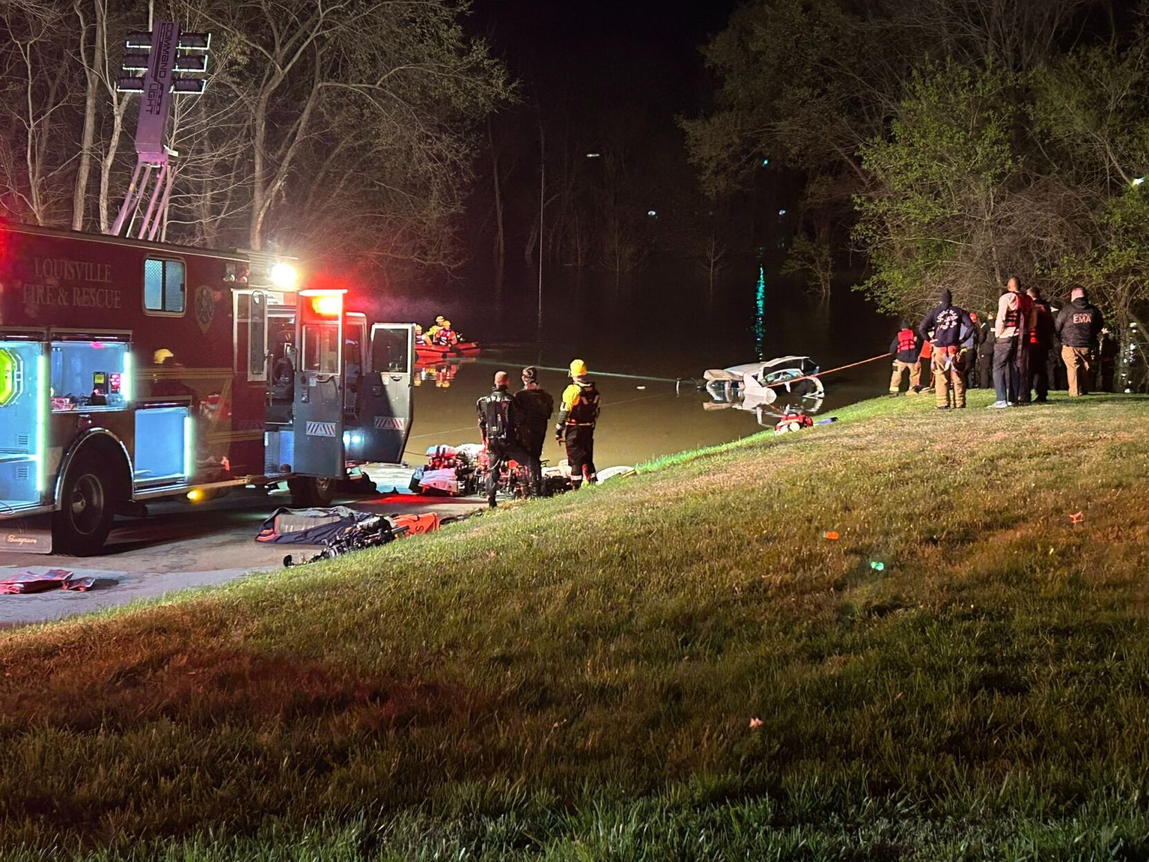 Louisville police say car submerged in water at Shawnee boat ramp was 'ditched' stolen vehicle